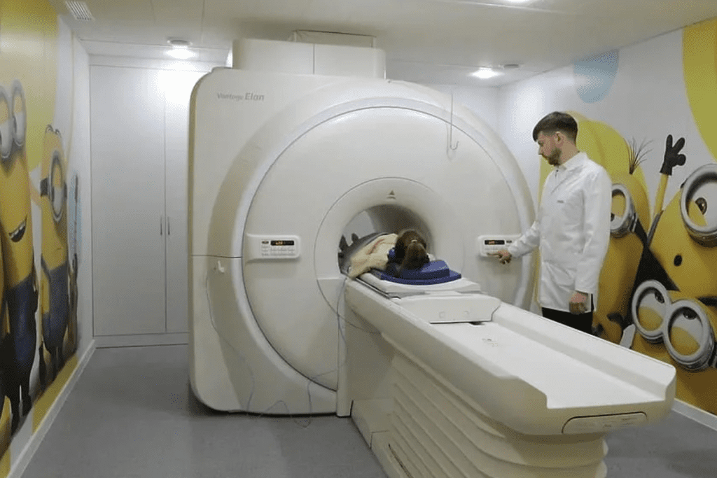 PET Scan vs CT Scan Differences: How Each Imaging Test Works and Benefits