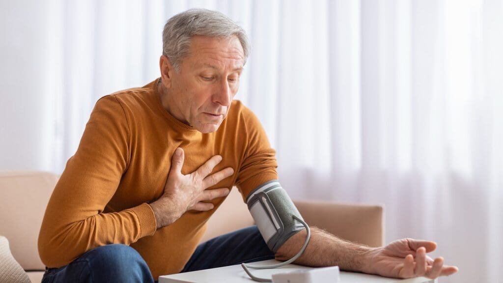 Recognizing Symptoms of a Leaking Heart Valve