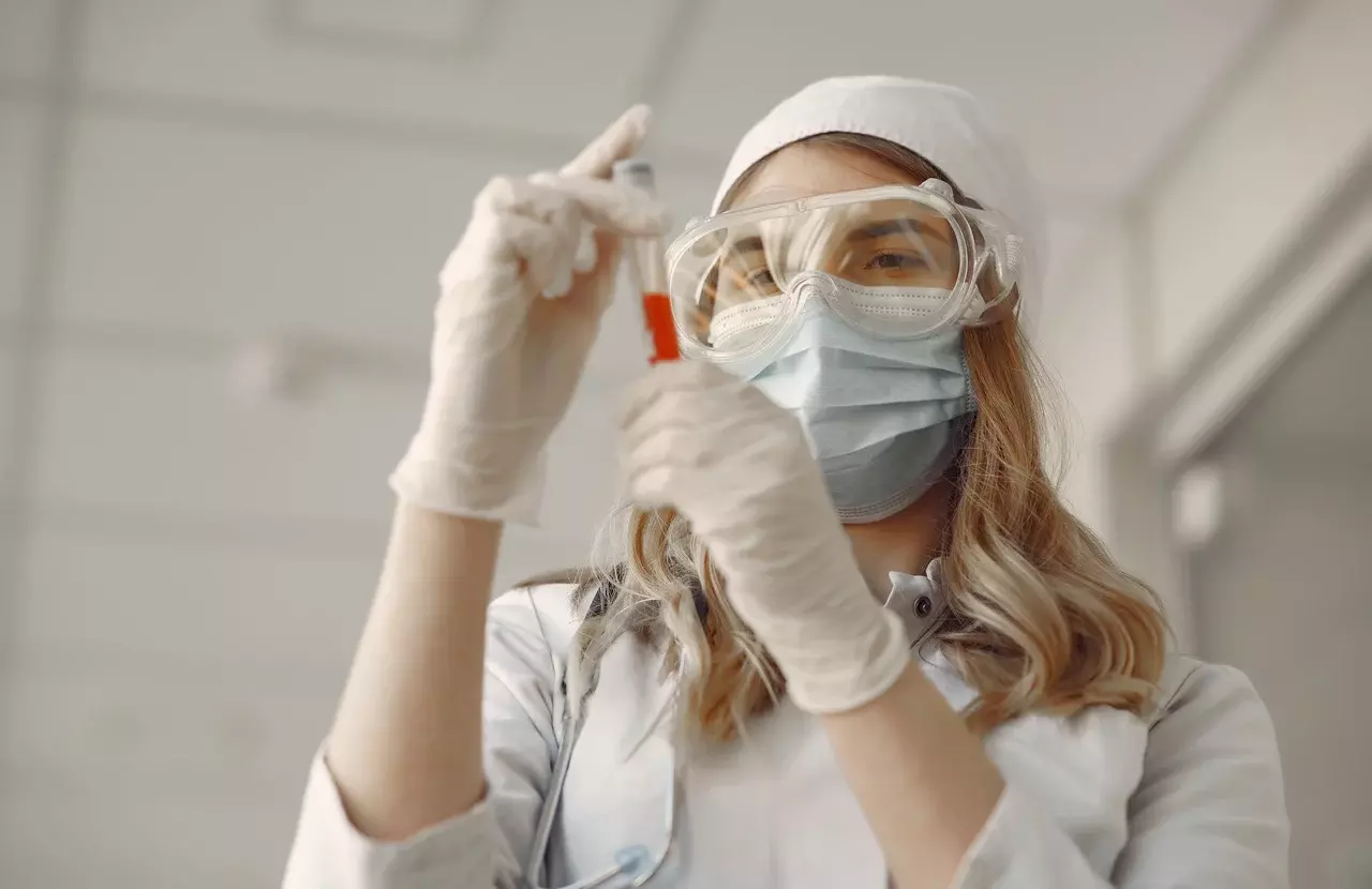 aplastic anemia curable