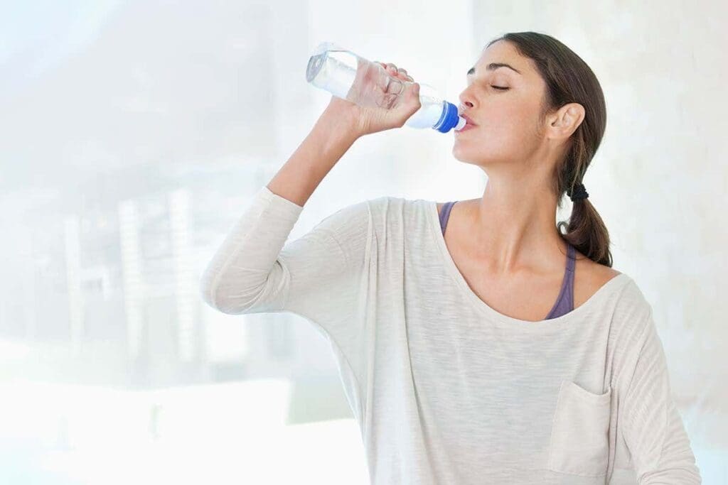 How Long Does It Take to Pee After Drinking Water? Surprising Fact 2 How Long Does It Take to Pee After Drinking Water? Fact