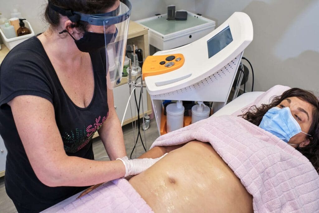 Interstitial Cystitis: Bladder Ultrasound Pain 1 Interstitial Cystitis: Bladder Ultrasound Pain