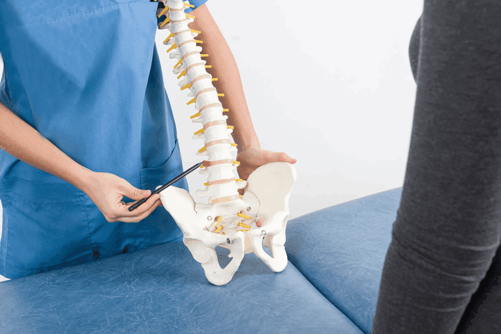 What Is the Difference Between Kyphoplasty and Vertebroplasty? 3 What Is the Difference Between Kyphoplasty and Vertebroplasty?