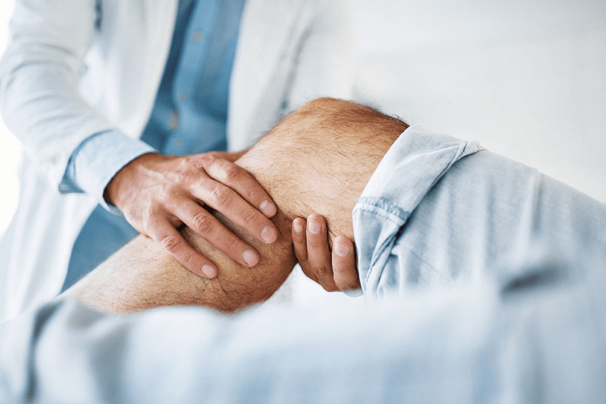 Average Age Knee Pain: When It Usually Starts
