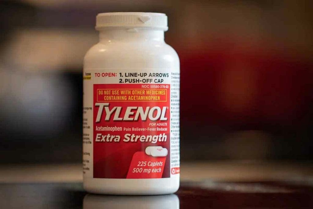 Can I Take Tylenol Before a CT Scan?