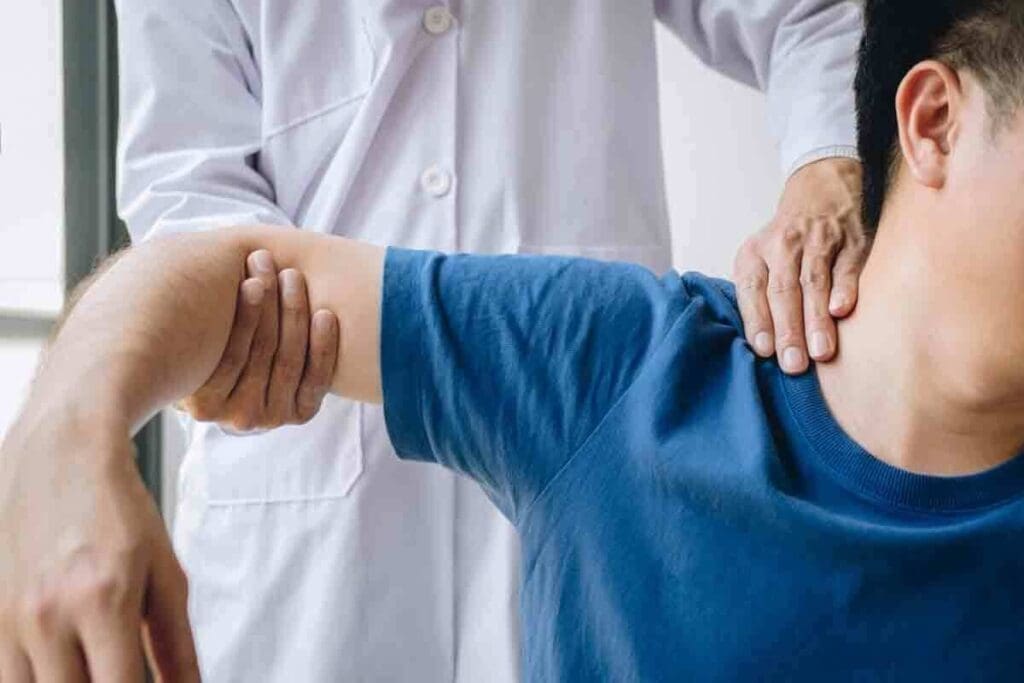 DVT in Arm and Shoulder: Symptoms, Risks, and Treatmen