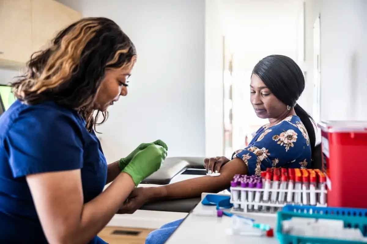 What do Blood Tests Reveal Facts: What Doctors Check and Why