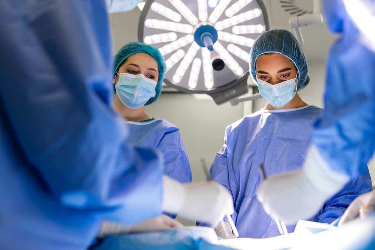 Dangers of Bone Marrow Transplant: 11 Key Risks and Side Effects You Must Know