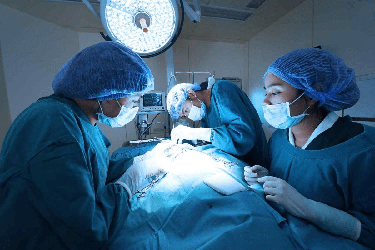Urologic Surgery: Is Kidney Surgery Major?