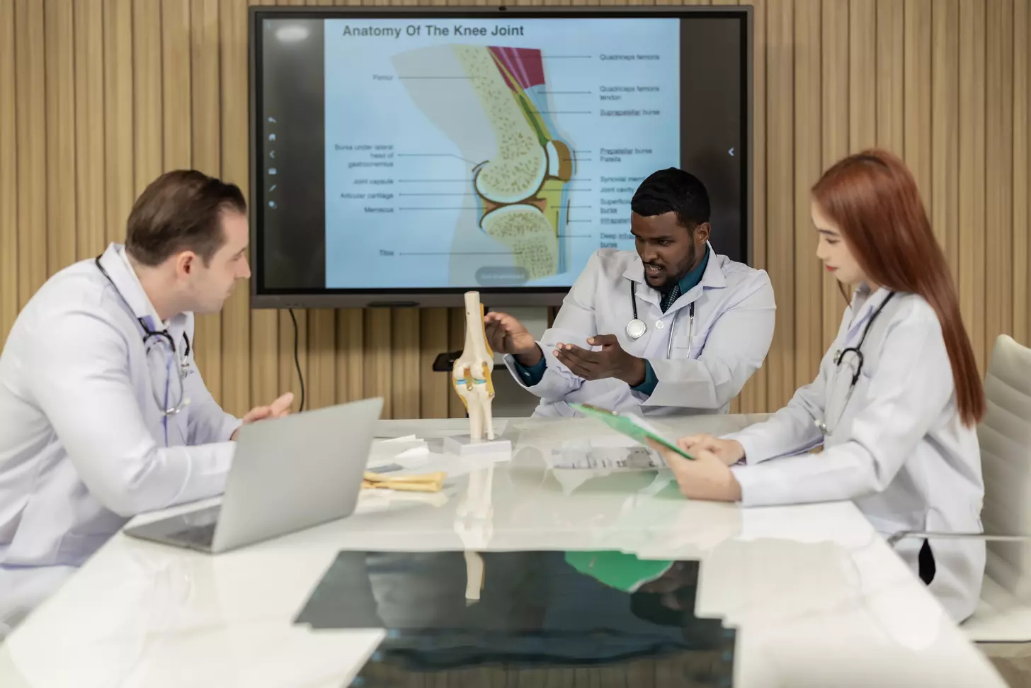 orthopedist definition