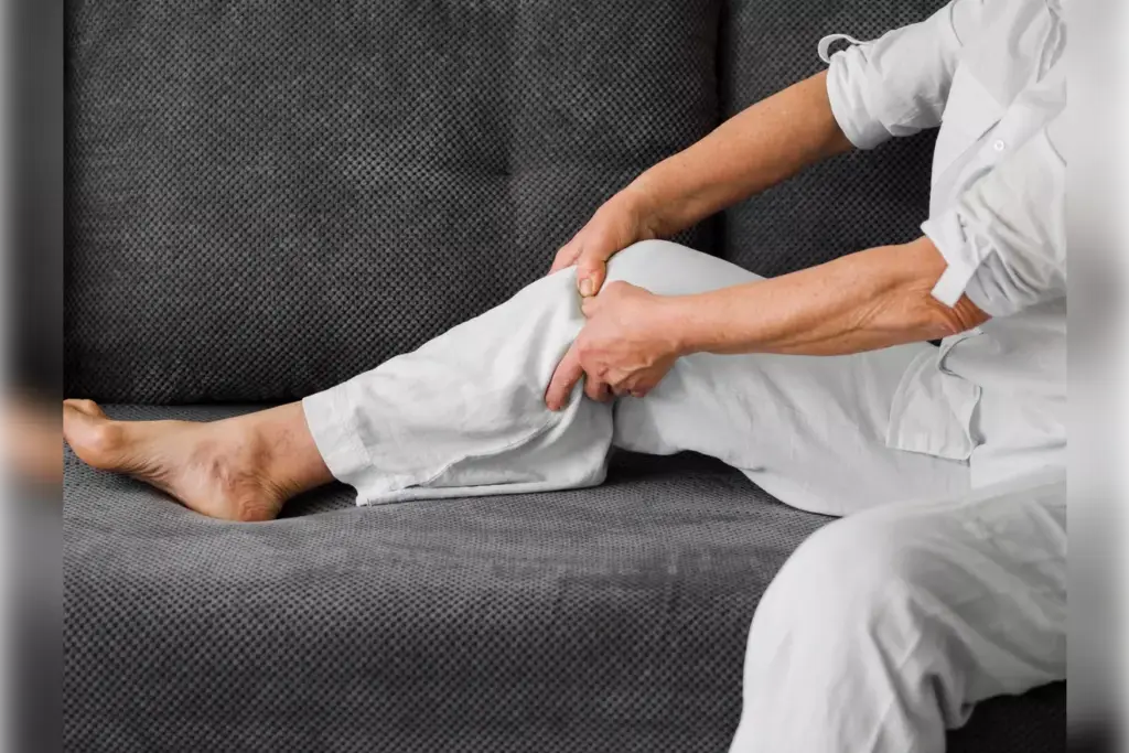 pain and tingling in legs