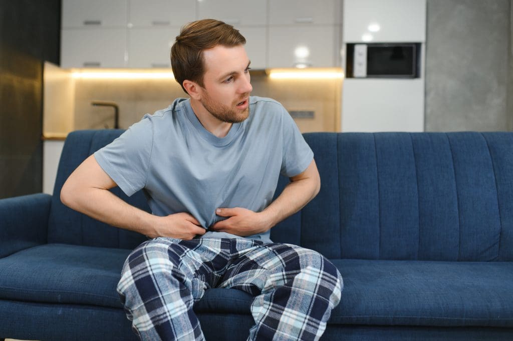 What is the first red flag of colon cancer? 1 first red flag of colon cancer